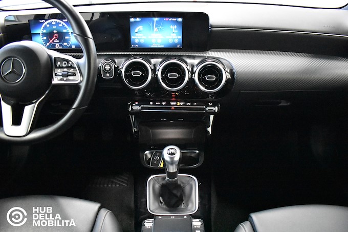 MERCEDES-BENZ A 180 d Executive